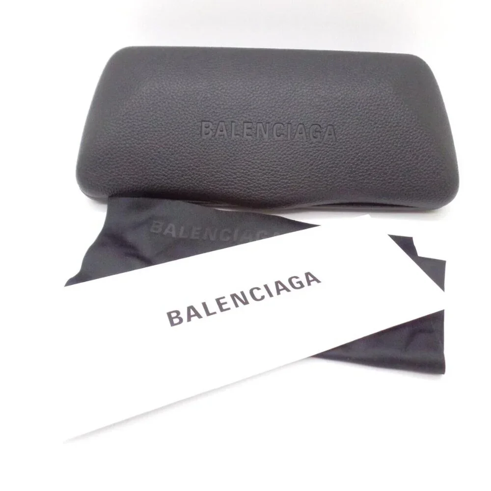 NWT BALENCIAGA WOMEN BLACK EYGLASSES